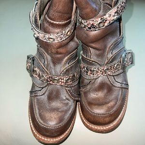Freebird Sonoma booties size 8-